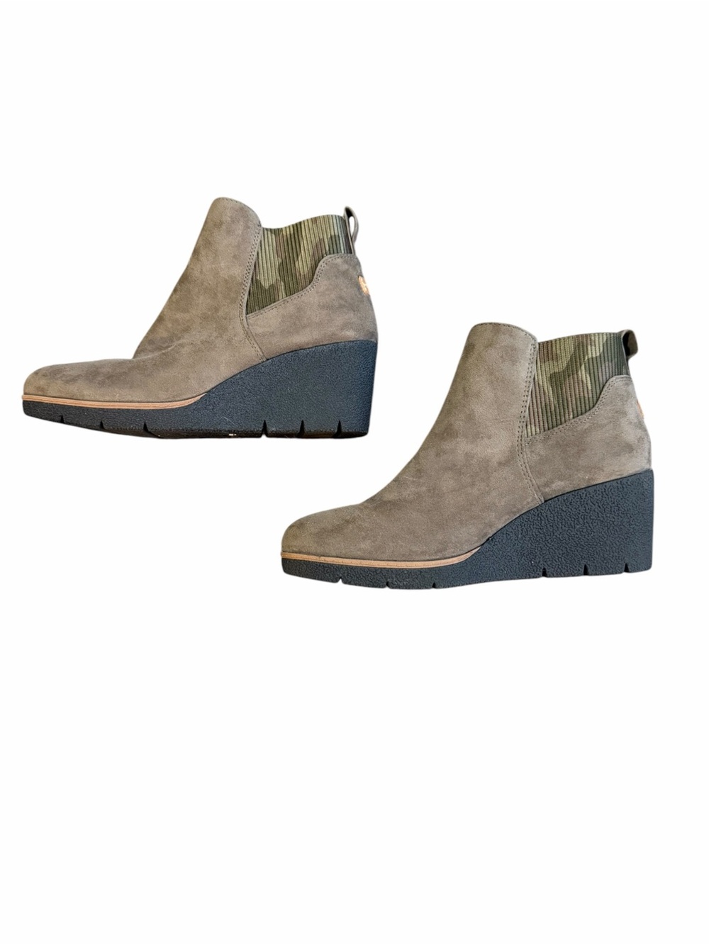 Dr. Scholl’s Lean In Camo Wedge Ankle Booties Taupe Size 8